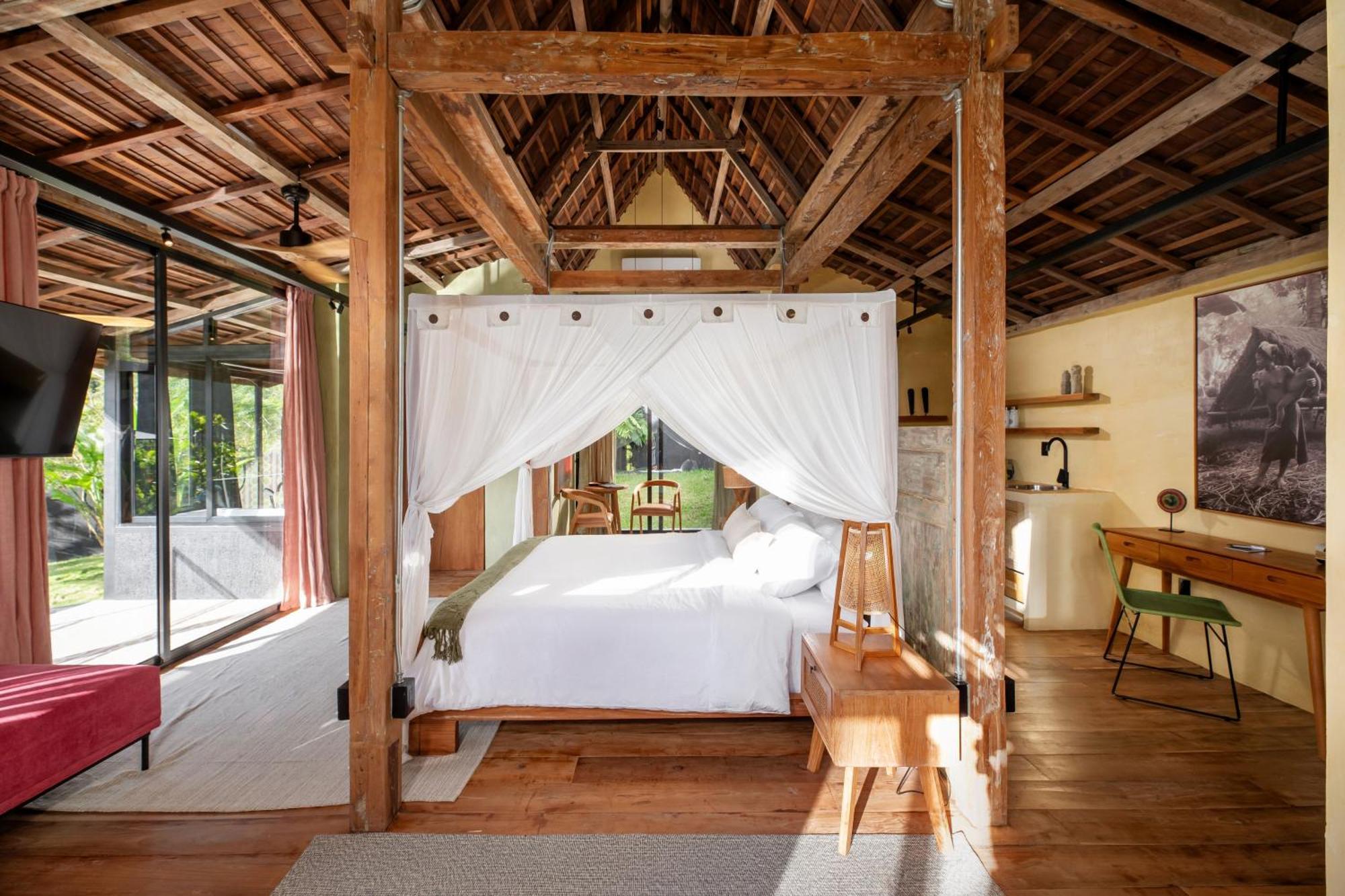 Sumba Lodge Manuel Antonio Exteriör bild
